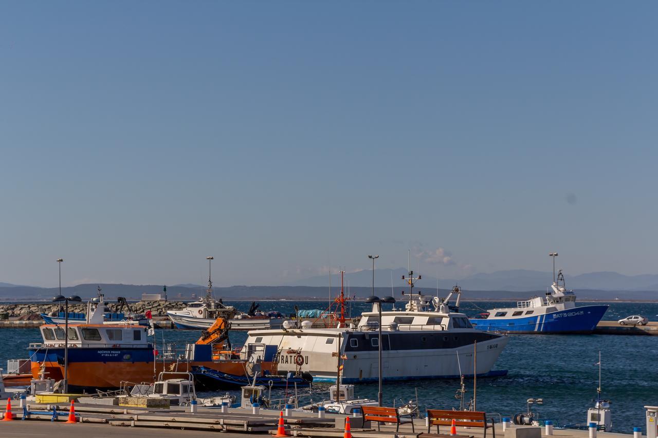 Agi Port De Rosas Daire Dış mekan fotoğraf